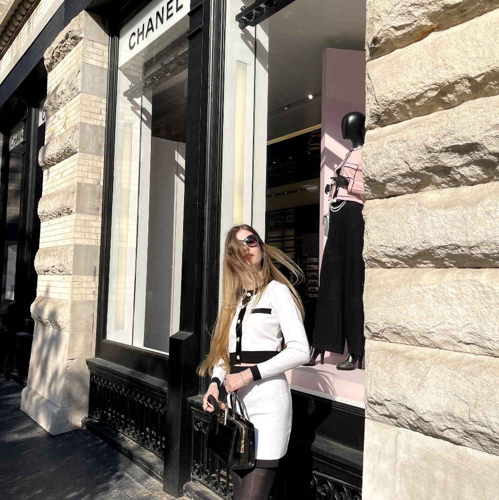 Meet your Posher, Emily